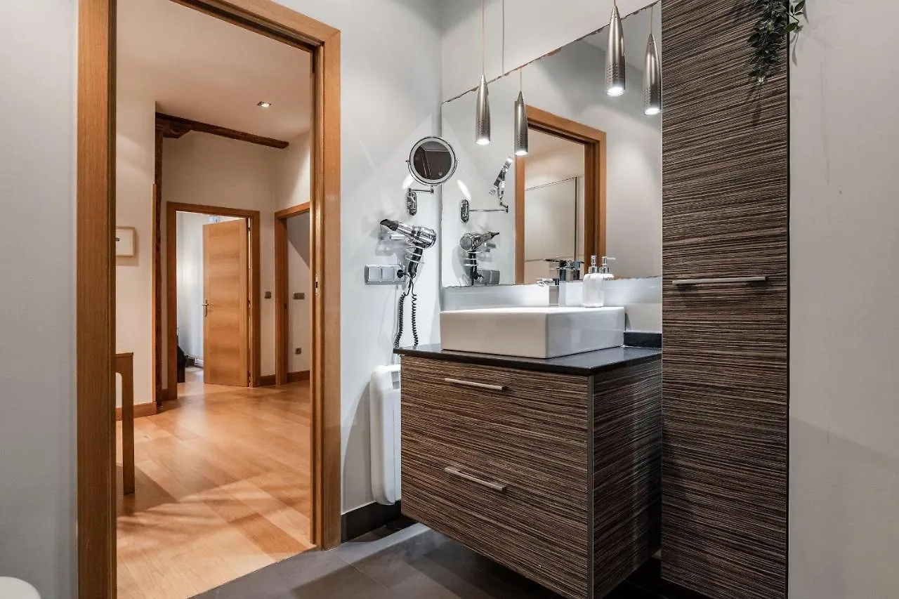 Smart Urban By People Rentals San Sebastián