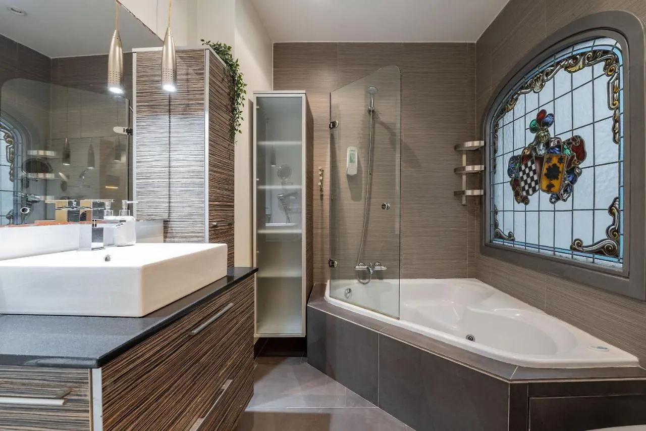 Smart Urban By People Rentals San Sebastián
